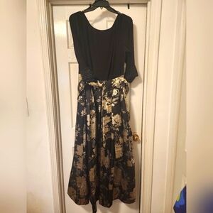 Formal Gown, Excellent Quality sz 20w